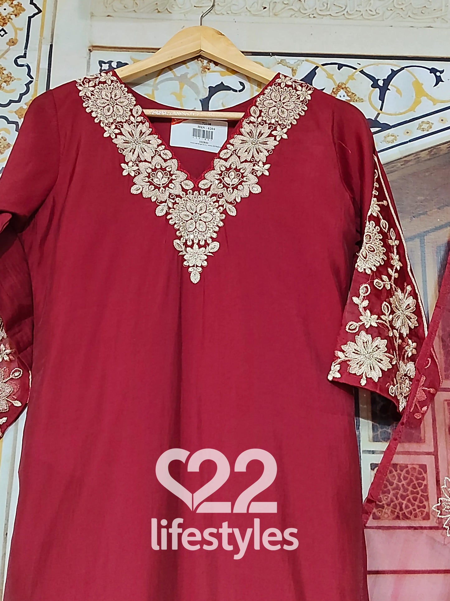 Red Muslin Readymade Salwar Suit