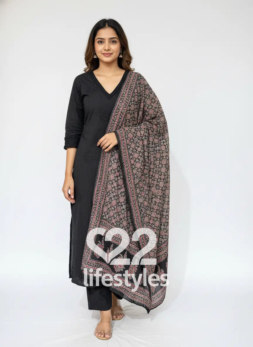 Black Self Thread Work  Readymade Salwar Suit